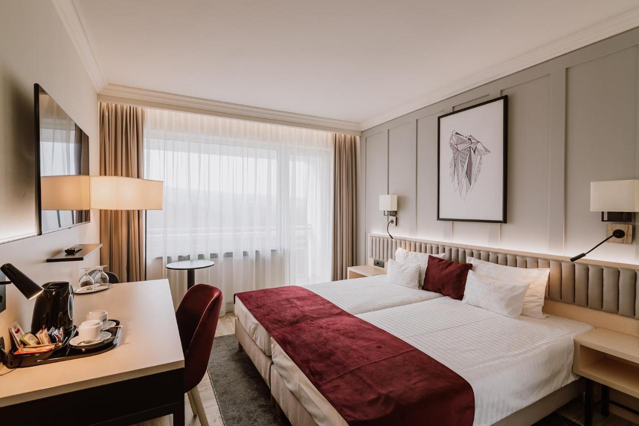 Ensana Sovata Hotell Exteriör bild