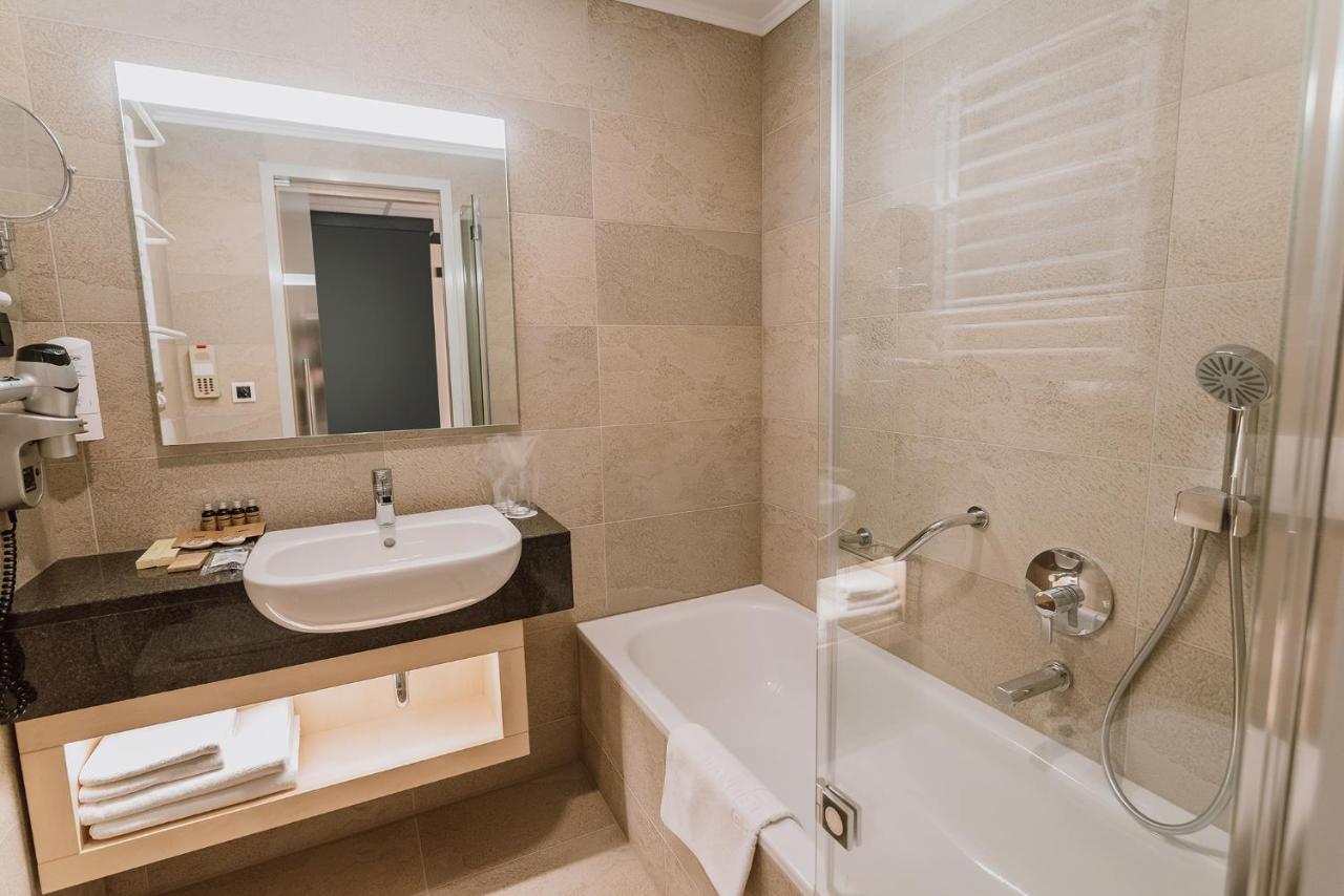 Ensana Sovata Hotell Exteriör bild