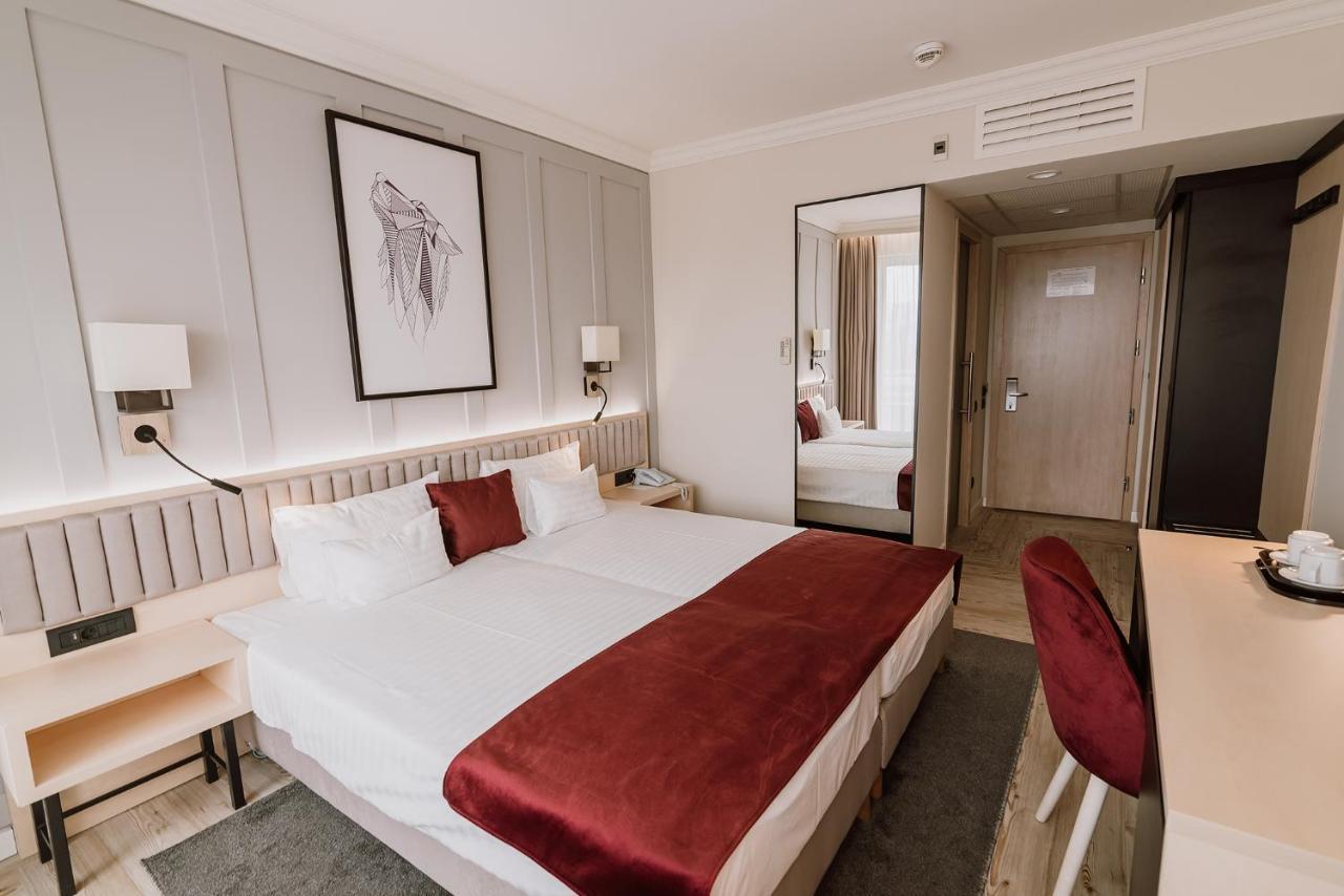 Ensana Sovata Hotell Exteriör bild