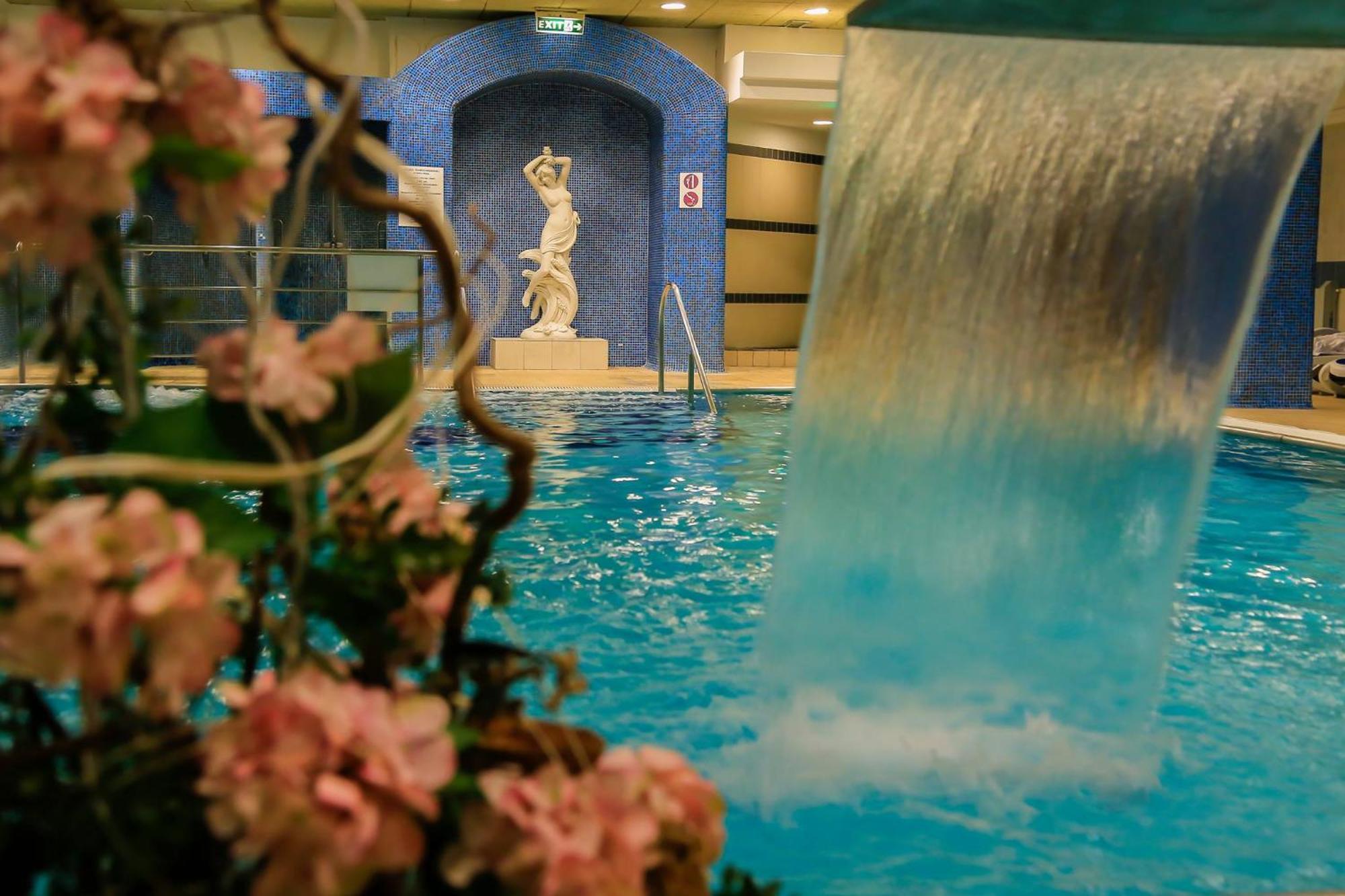 Ensana Sovata Hotell Exteriör bild