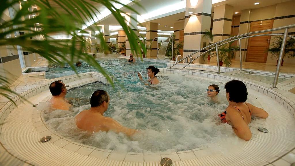 Ensana Sovata Hotell Exteriör bild