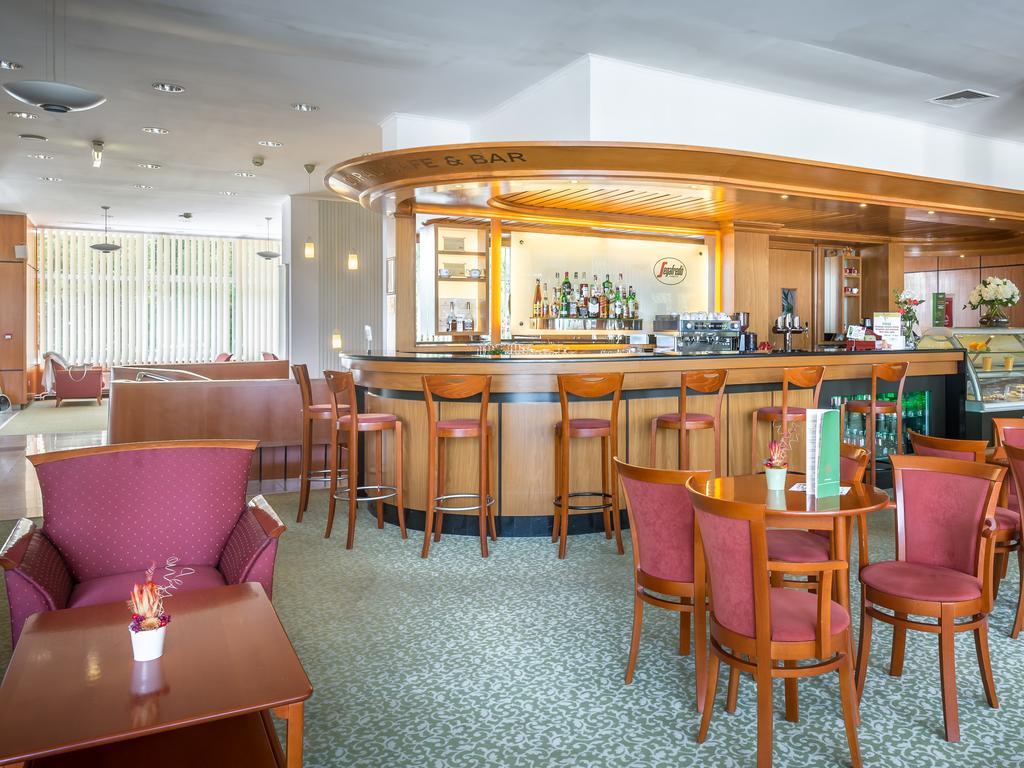 Ensana Sovata Hotell Exteriör bild